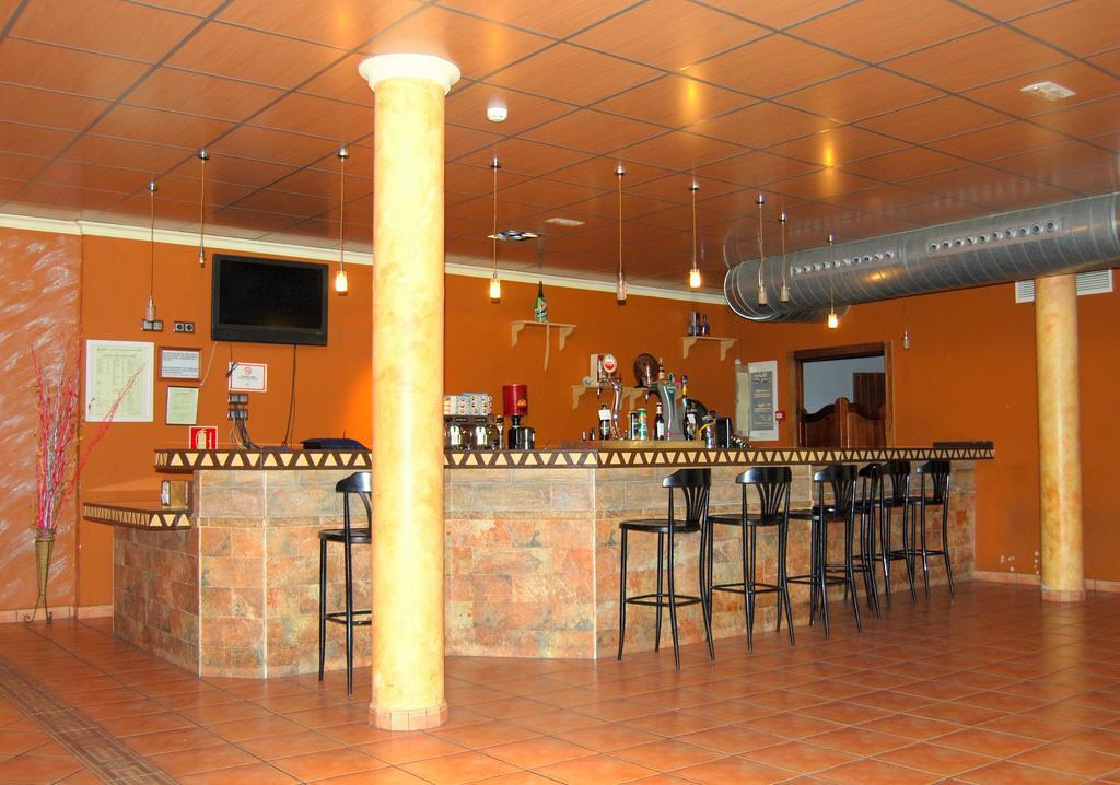 Hostal Meson Arboleas Zewnętrze zdjęcie