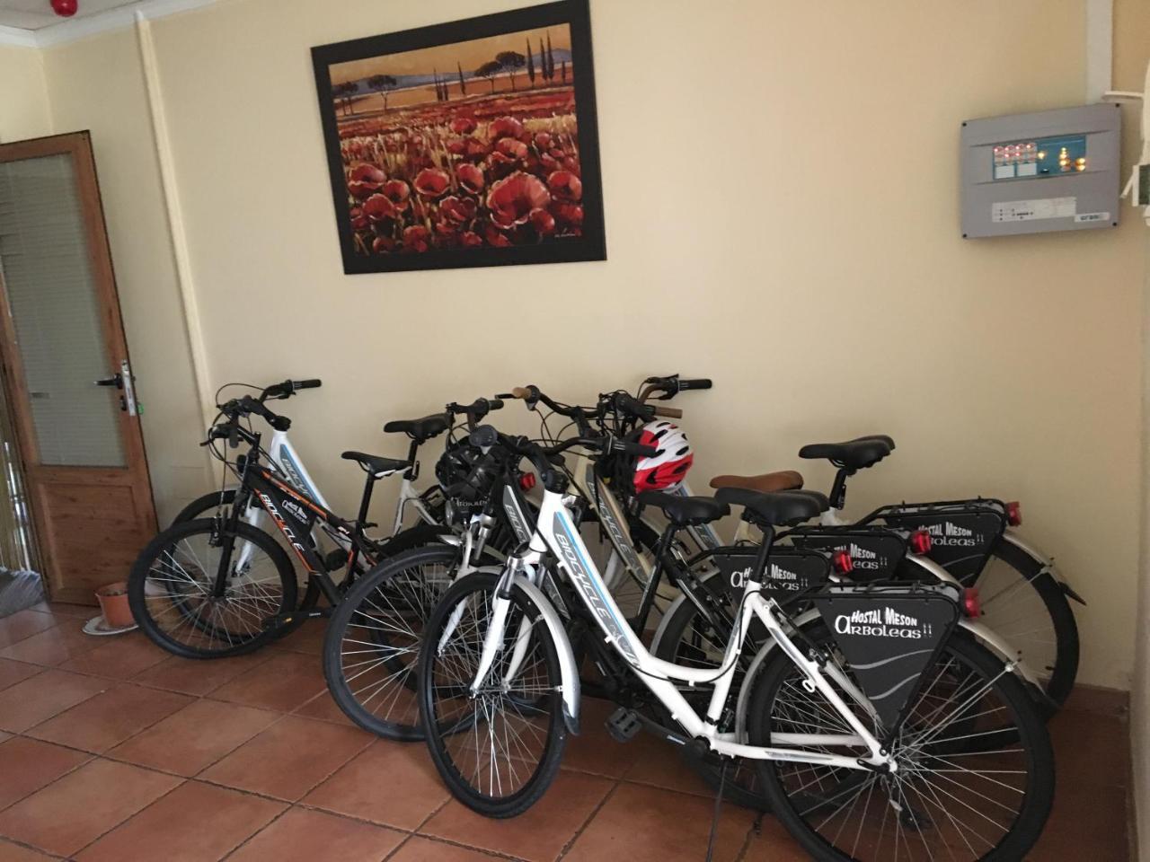 Hostal Meson Arboleas Zewnętrze zdjęcie