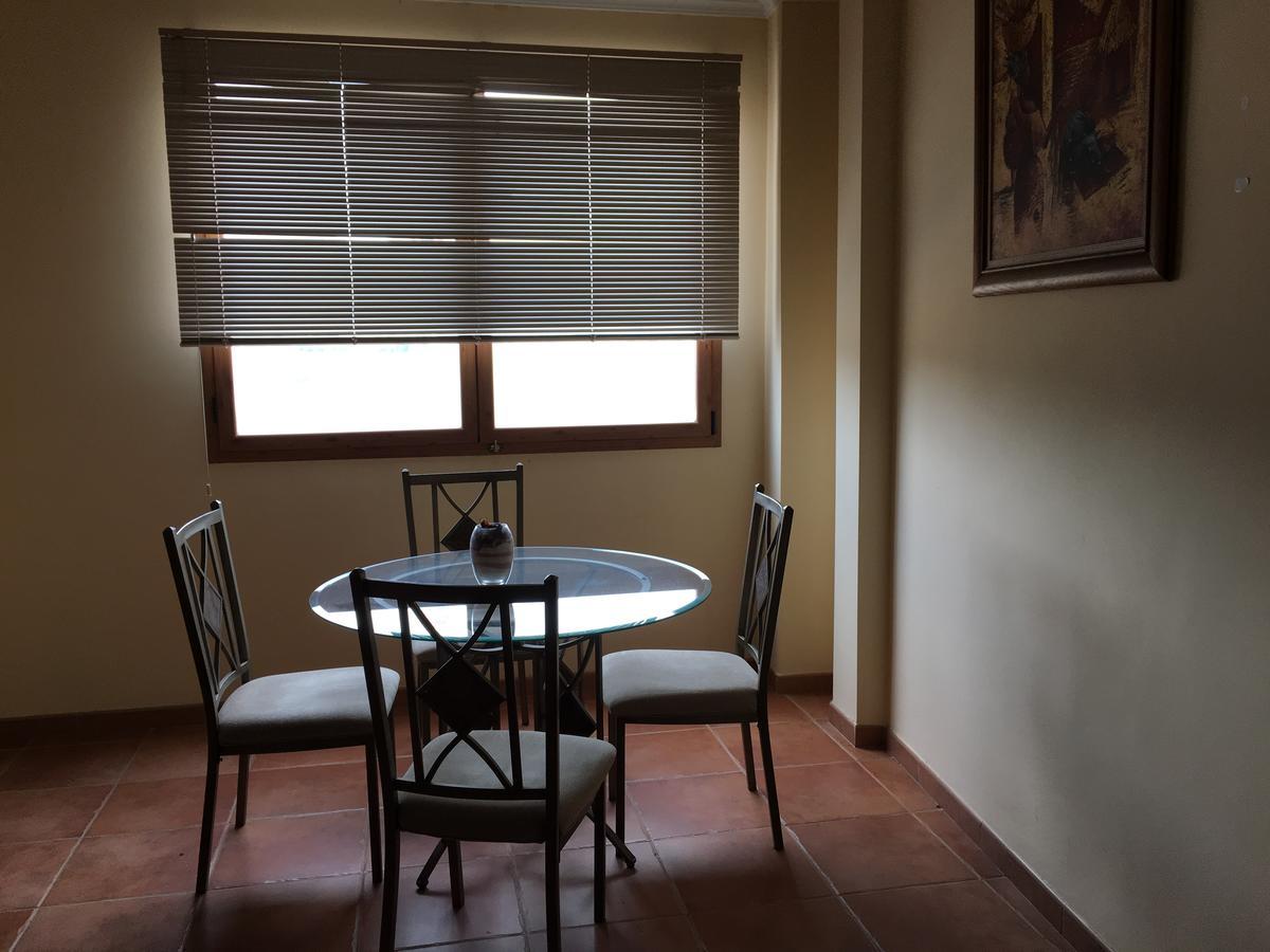 Hostal Meson Arboleas Zewnętrze zdjęcie